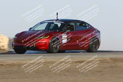 media/Oct-19-2025-Speed Ventures (Sun) [[a6e7fe67be]]/TC A/Session 1 (Grapevine)/